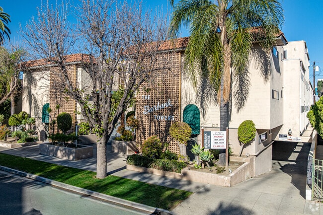 Building Photo - The Burbank Towers