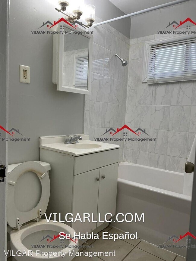 Building Photo - 5 br, 2 bath House - 4125 Pierce St.