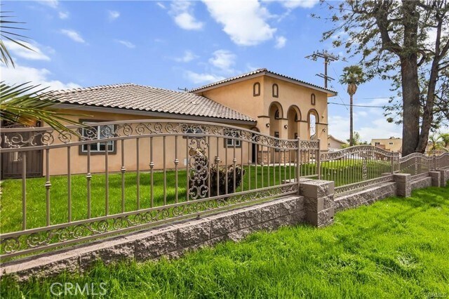 Foto del edificio - 3865 Del Rosa Ave