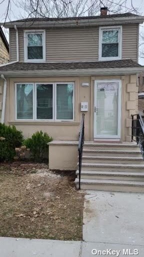 Primary Photo - 81-22 164th St