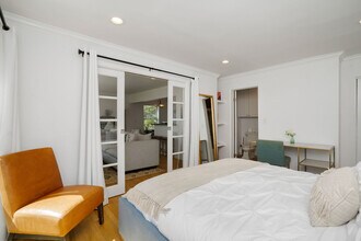 Building Photo - Ocean Condos- All Ocean View Apartments!