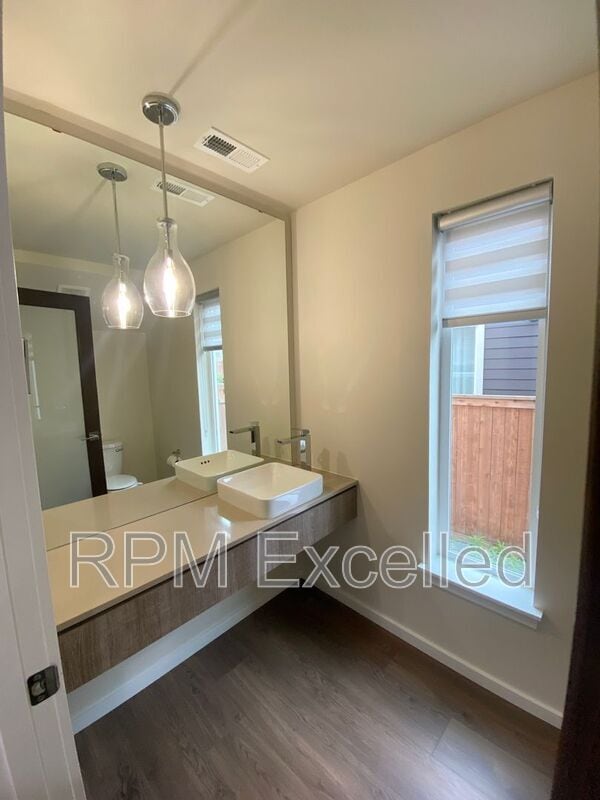 Foto del edificio - 16208 27th St Ct E