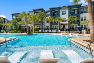Building Photo - Cypress Longwood