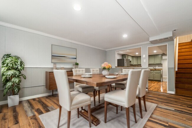 Building Photo - 3430 E Baltimore St