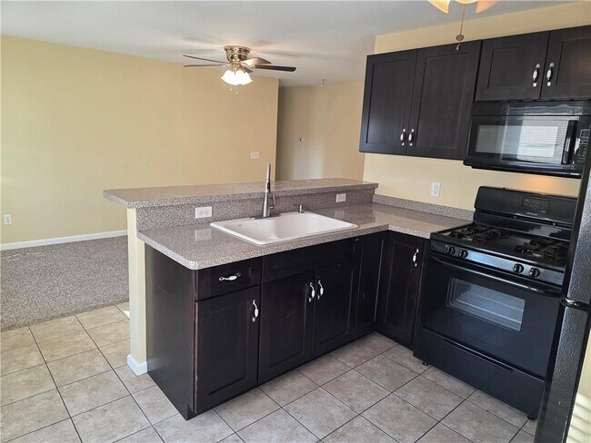 Foto del edificio - 2226 Cranston St