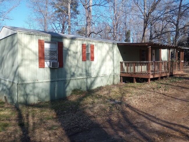 Foto del edificio - Mobile home in Greer