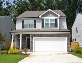 Building Photo - 2129 Seneca Dr