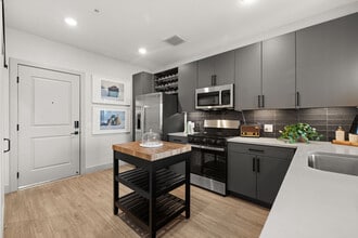 Building Photo - The Lock at Flatirons