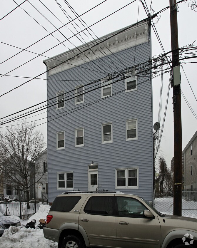 Foto del edificio - 268 Forrest St