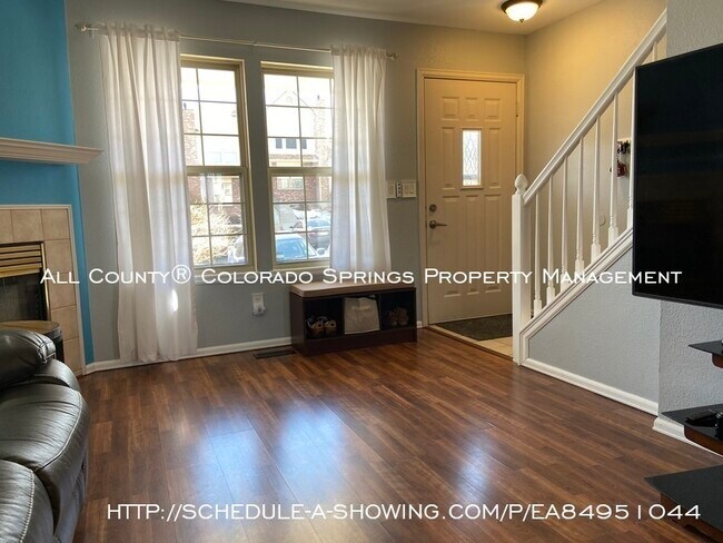 Building Photo - 6837 Goldcrest Ct