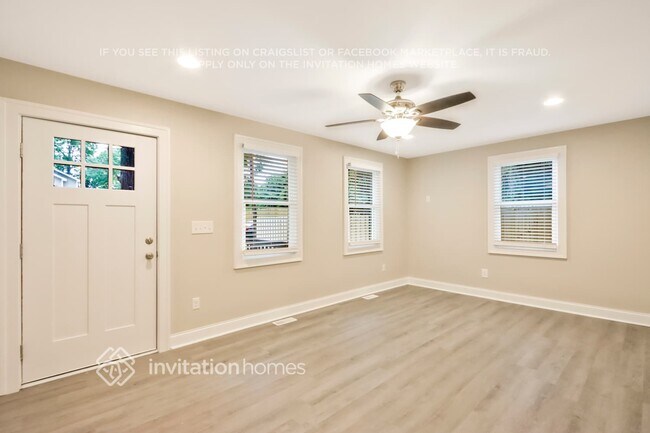 Foto del edificio - 1625 Finchley Dr