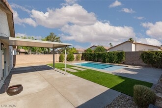 Building Photo - 4912 Peaceful Pond Ave