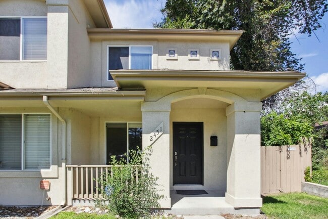 Building Photo - 2451 S Race St