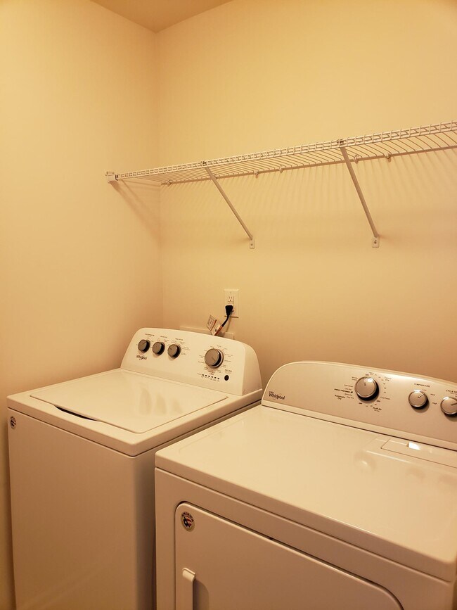Laundry Room - 9415 Glenburn Ln