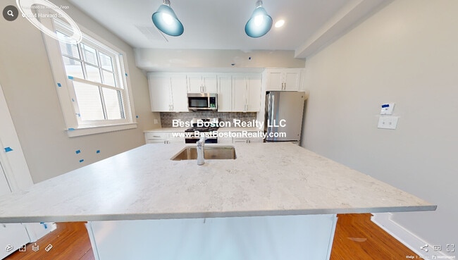 Foto del edificio - 384 Harvard St