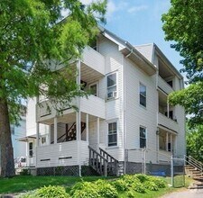 Building Photo - 572 Gaskill St
