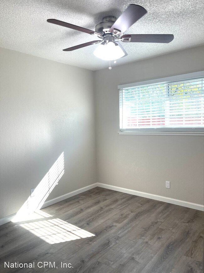 Foto del edificio - 2 br, 1 bath House - 1280 Peach Ct