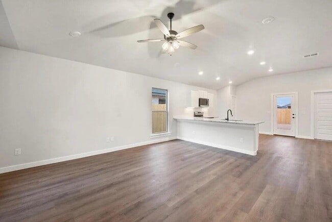 Building Photo - 1708 145th St