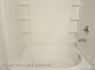 Building Photo - 1104 Fairington Ridge Cir