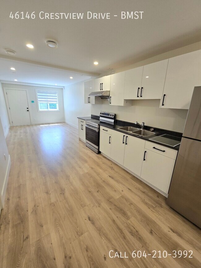Photo du bâtiment - Brand New Suite on Promontory