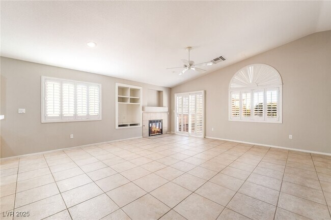 Building Photo - 1385 Dragon Rock Dr