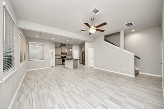 Building Photo - 29106 Artic Brk Ln