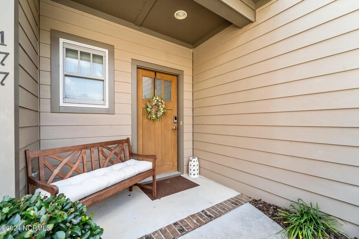 Foto principal - 177 Pinebranch Ct