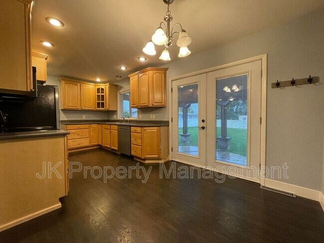 Foto del edificio - 4205 3rd Ave N