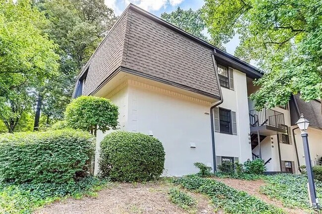 Foto del edificio - 140 Lablanc Way NW