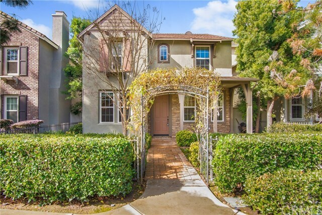 Primary Photo - 8 Steeton Ln