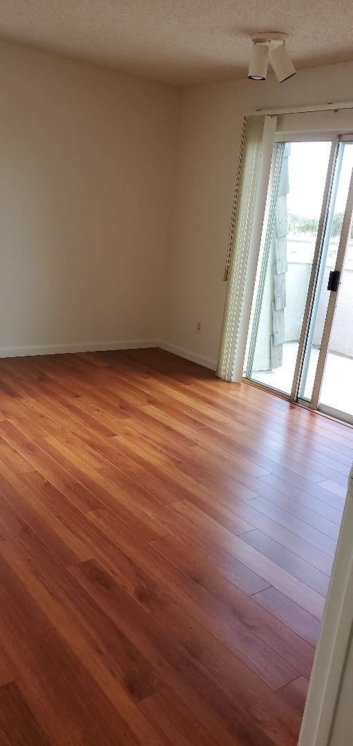 living room - 127 N Alhambra Ave