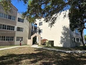 Building Photo - 6175 NW 186th St