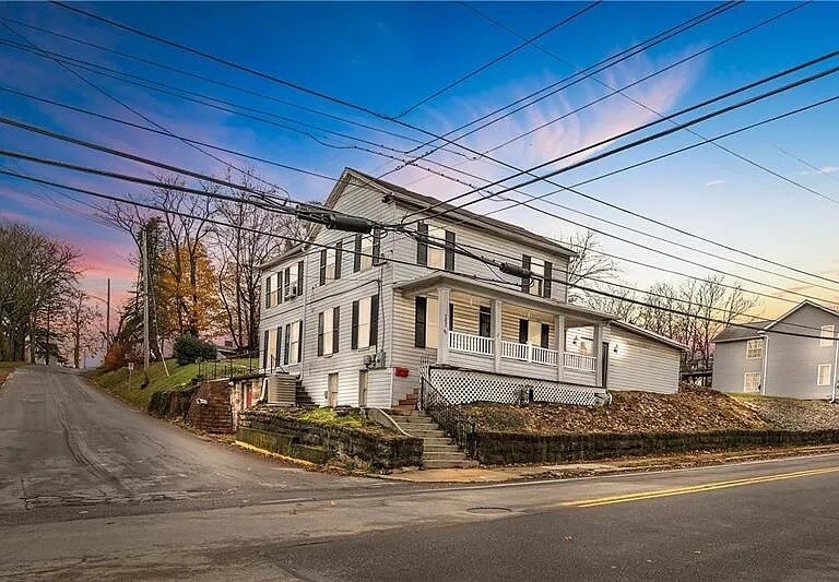201 N Main St, Slippery Rock, PA 16057 House Rental in Slippery Rock