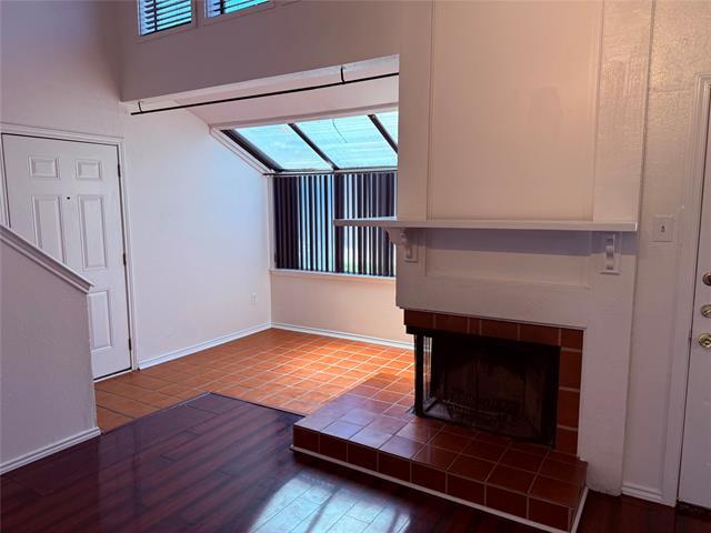 Foto del edificio - 9600 Royal Ln