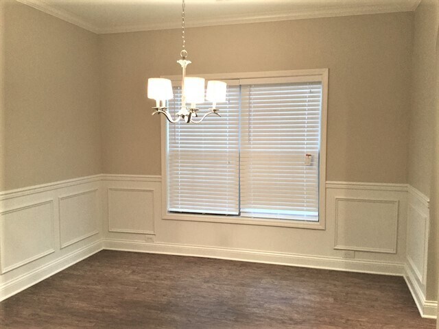 Foto del edificio - 3419 Greentree Ln