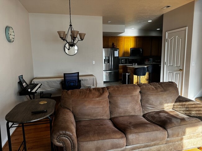 Building Photo - 7071 S Kristilyn Ln