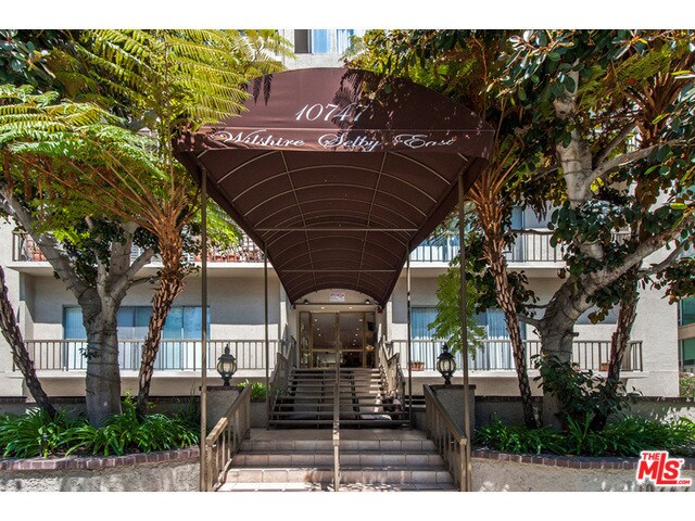Foto del edificio - 10747 Wilshire Blvd