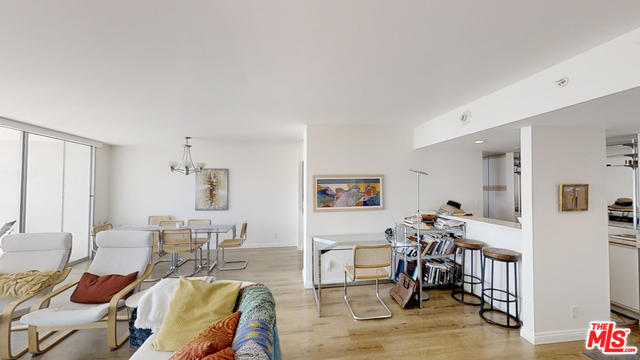 Foto del edificio - 201 Ocean Ave Ext