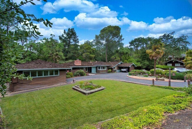 Foto del edificio - 1320 Rudgear Rd