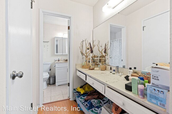 Building Photo - 2 br, 1 bath House - 1785 Halterman Ave