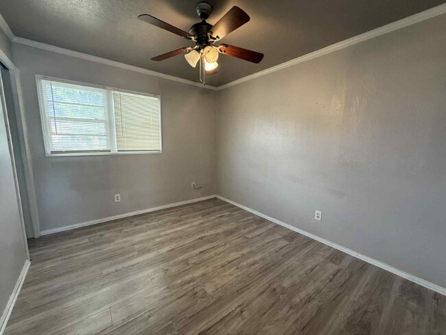 Foto del edificio - 5107 S Bonham St