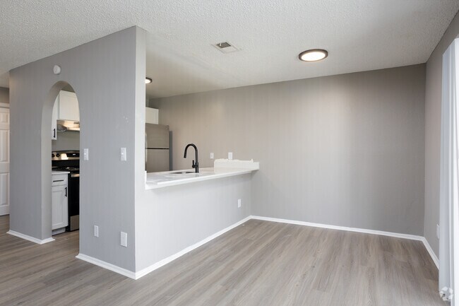 1HAB, 1BA - 619 ft² - Topaz Cay