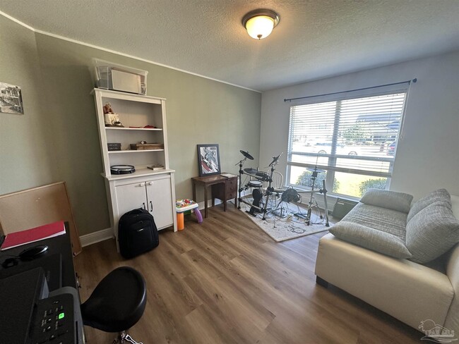 Foto del edificio - 8791 Prowler Ct