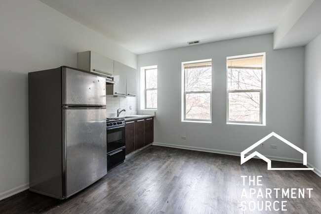 Building Photo - 5054 N Winthrop Ave