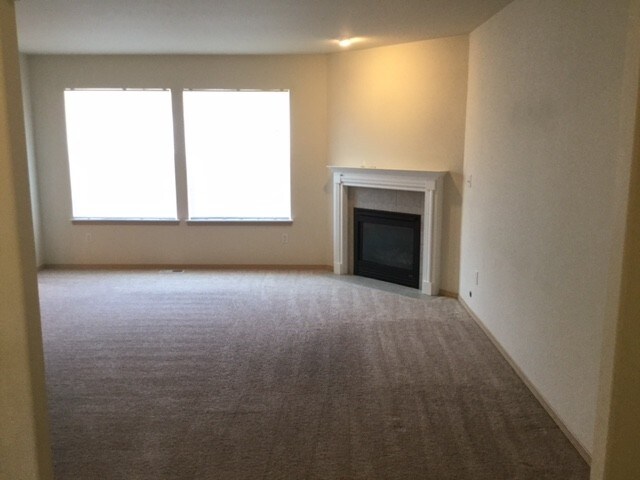 Foto del edificio - 3718 180th St E