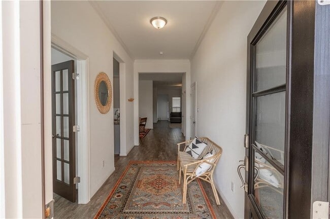 Building Photo - 104 Cascia Cir