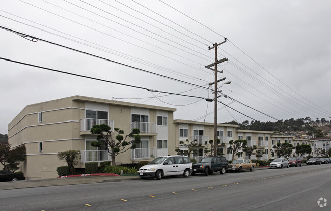 Building Photo - Edgeview Terrace Apartments