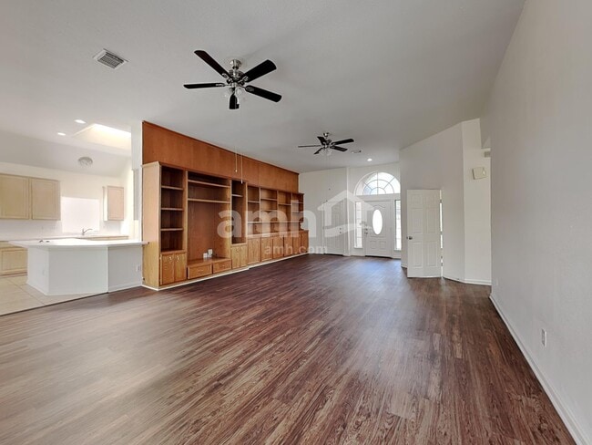 Building Photo - 1601 Oak Pl Ct