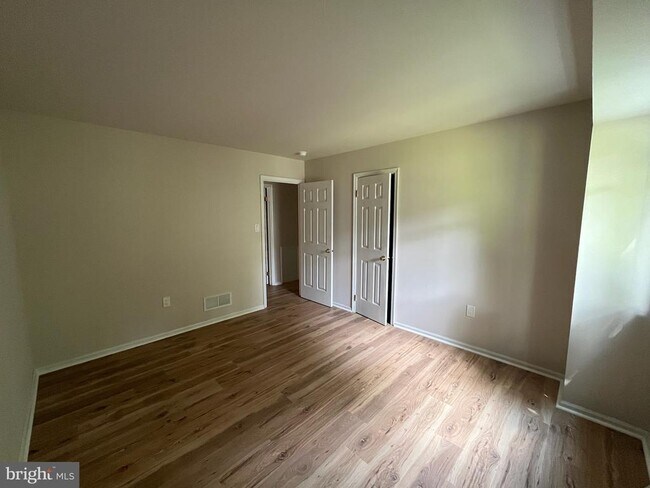 Foto del edificio - 116 Rue Charmille Rd