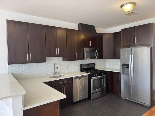 Building Photo - 5113 Bergenline Ave